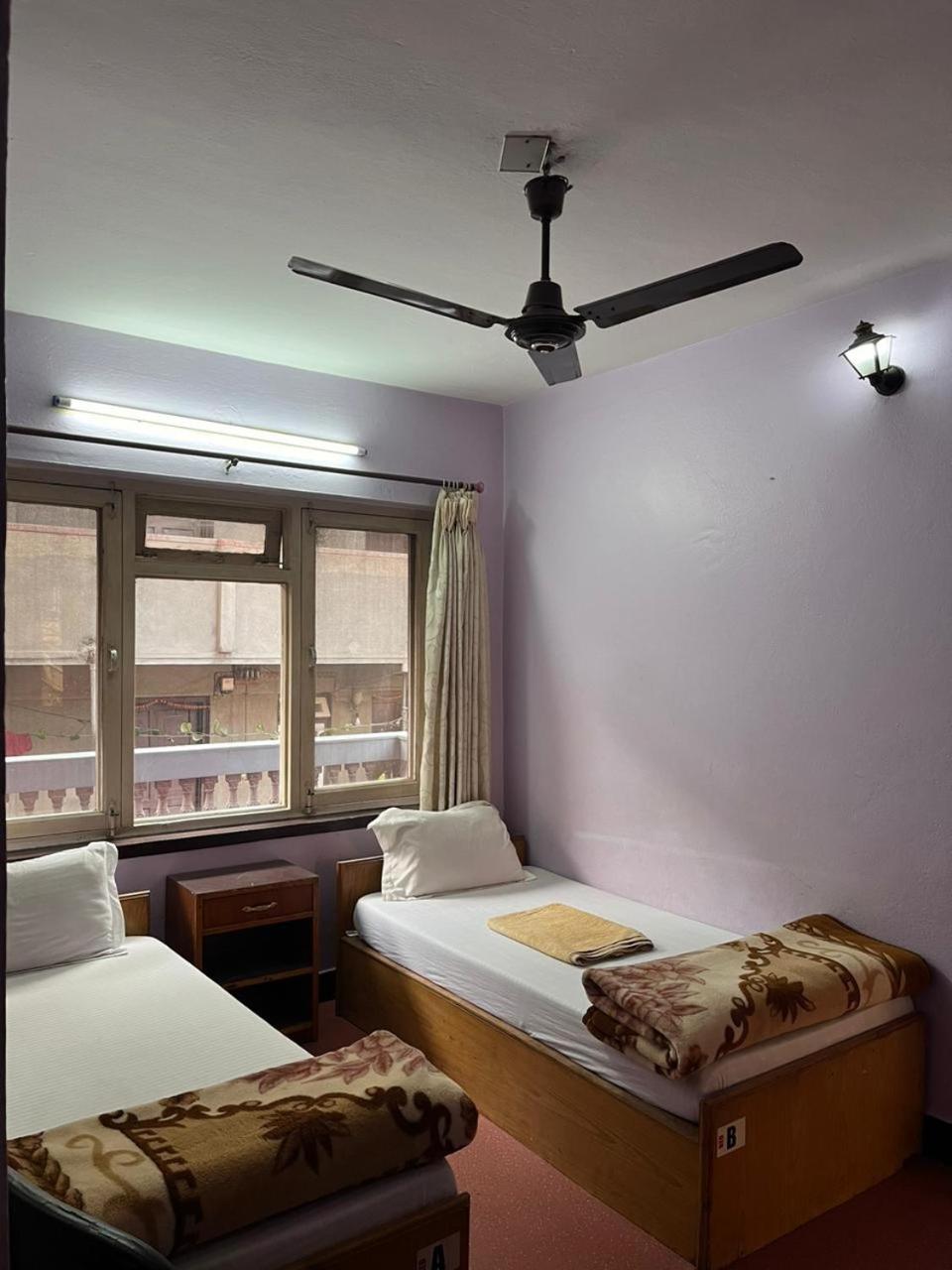 Hotel Sweet Dreams Thamel Kathmandu Bagian luar foto