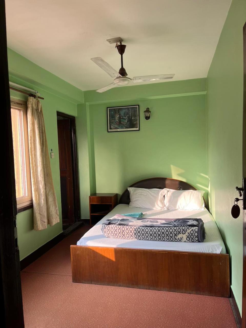Hotel Sweet Dreams Thamel Kathmandu Bagian luar foto