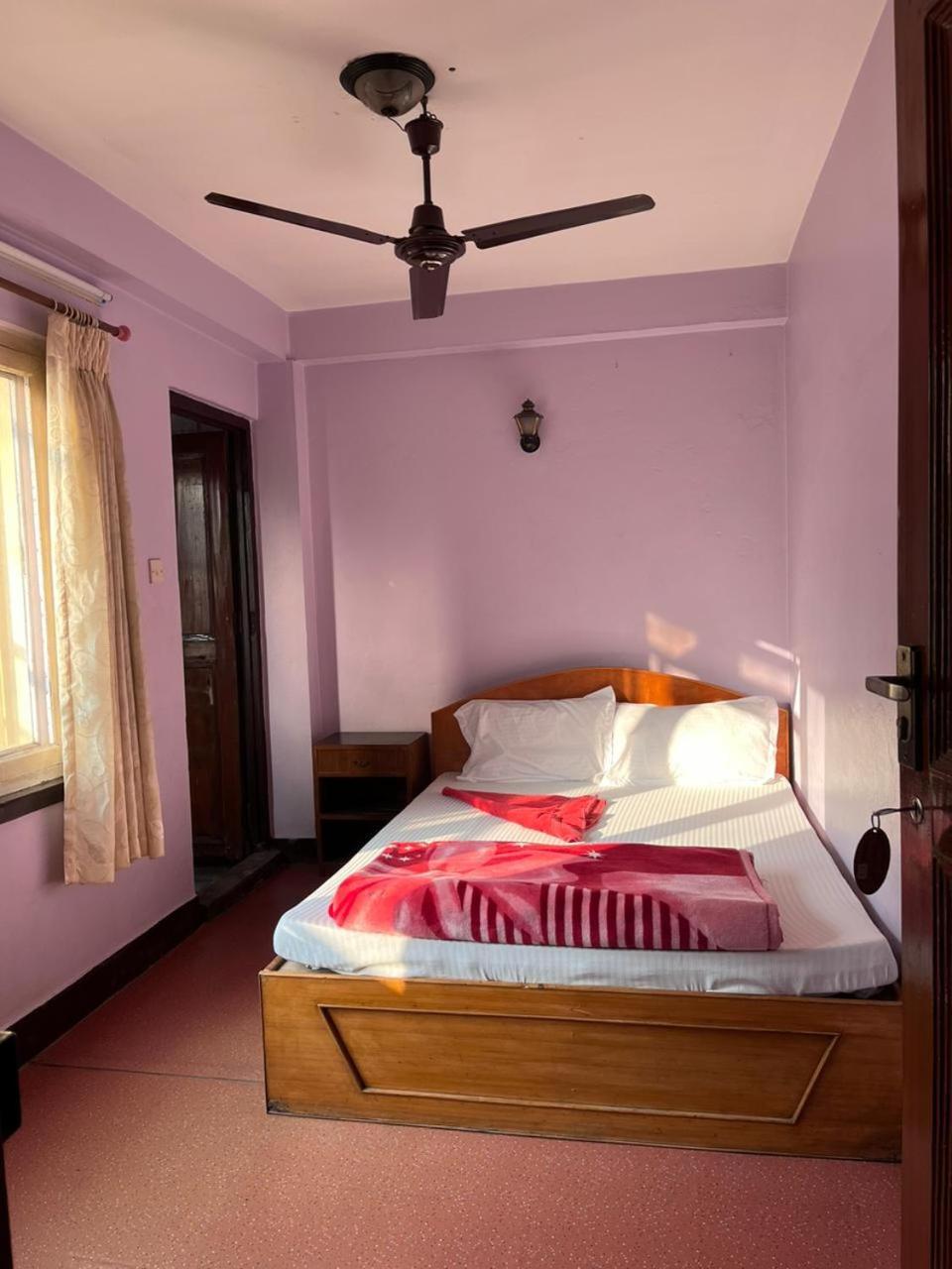 Hotel Sweet Dreams Thamel Kathmandu Bagian luar foto